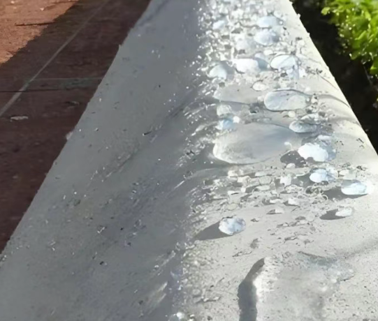 灵丘硅烷浸渍涂料在混凝土保护中的应用