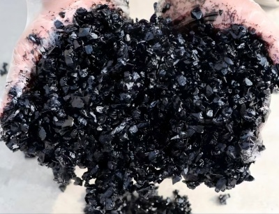 灵丘沥青冷补料（沥青砂）的优势特点与施工流程解析